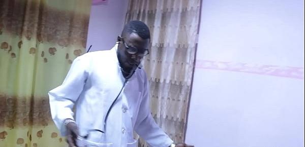 trendsPATRICIA 9JA FUCK BY HER FAMILY DOCTOR  FULL VIDEO ON RED